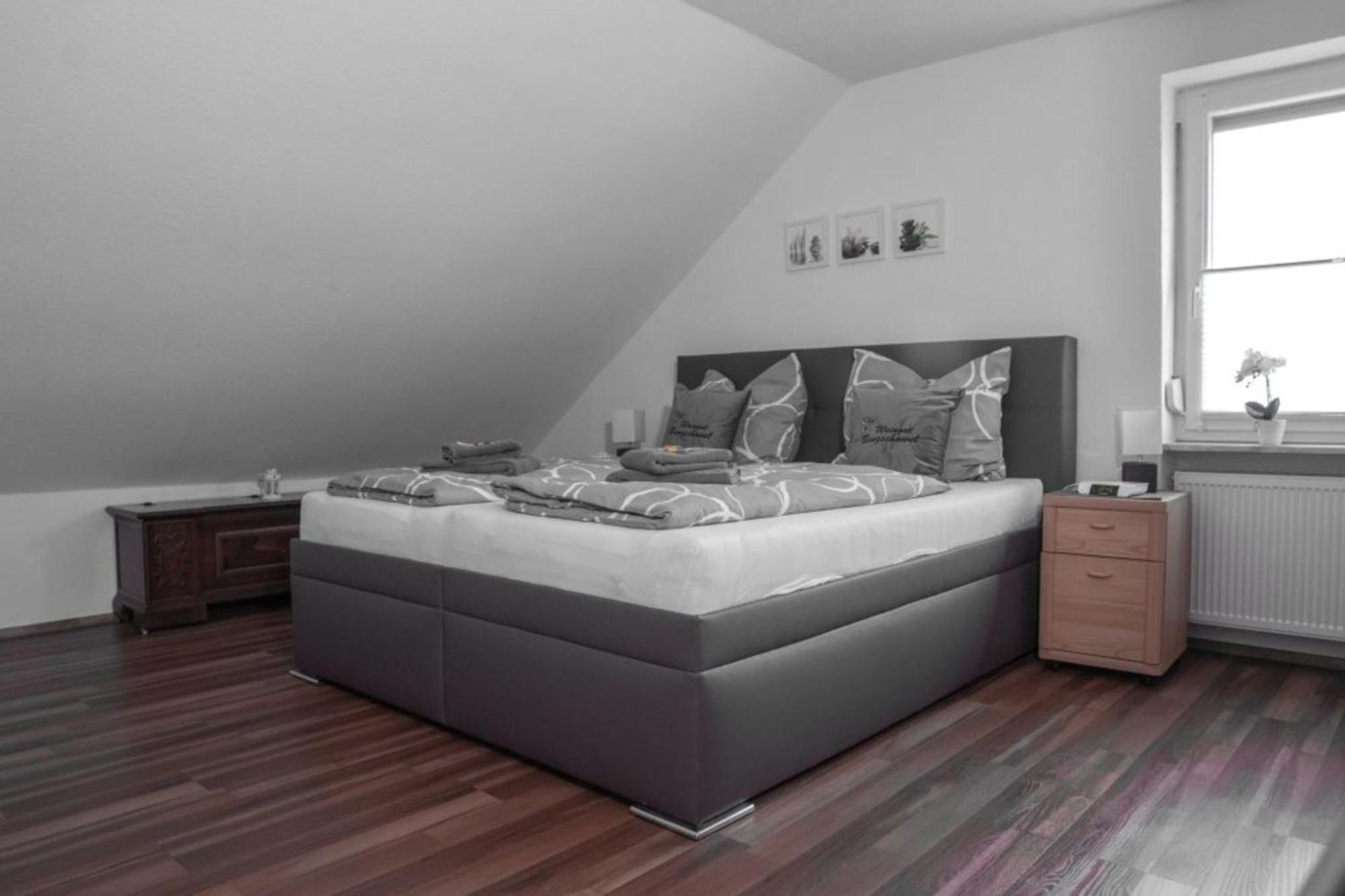 Ferienwohnung Grauschiefer Irsch Экстерьер фото