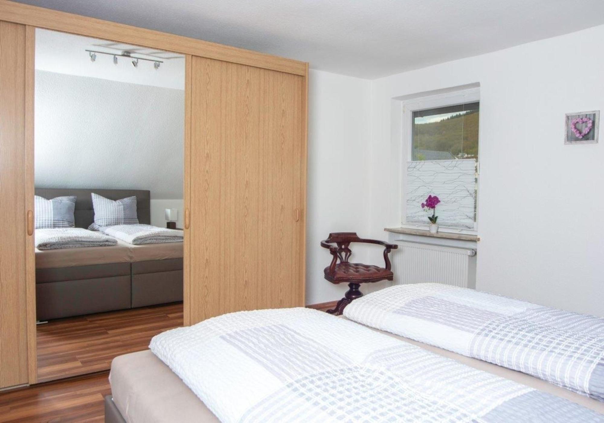 Ferienwohnung Grauschiefer Irsch Экстерьер фото